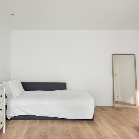 Joivy Minimalistic Apt W Patio In Principe Real Lisboa Εξωτερικό φωτογραφία